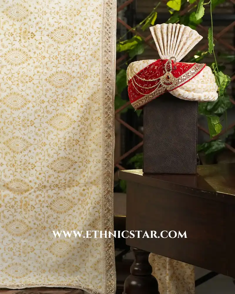 Cream Safa And Velvet Fabric Dupatta