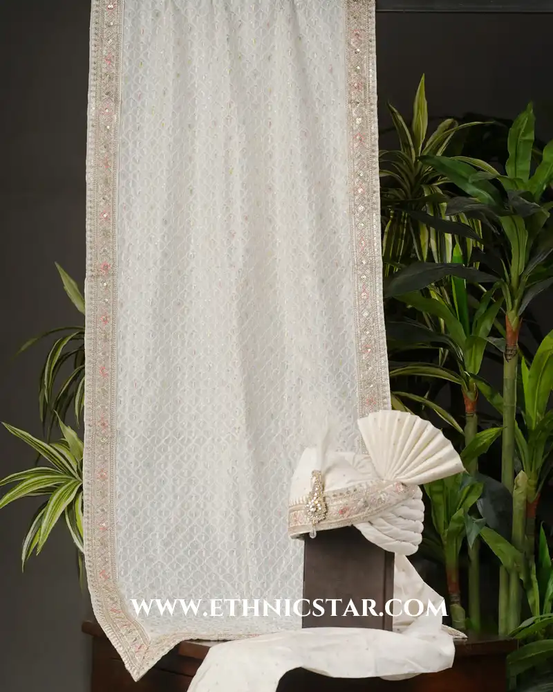 Off White Safa And Lucknowi Embroidered Dupatta
